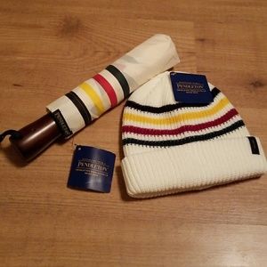 Pendleton Umbrella and Beanie Bundle